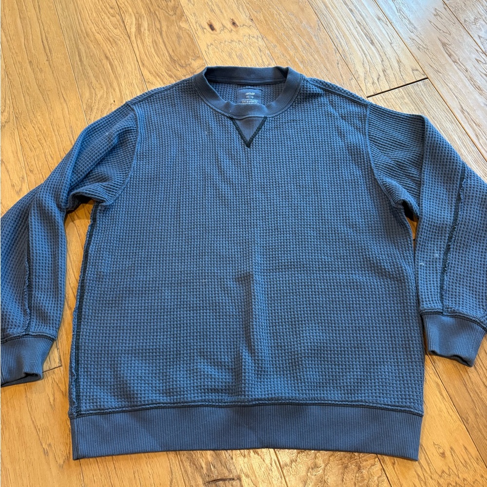 Aerie Women's Textured Blue Long Sleeve Top